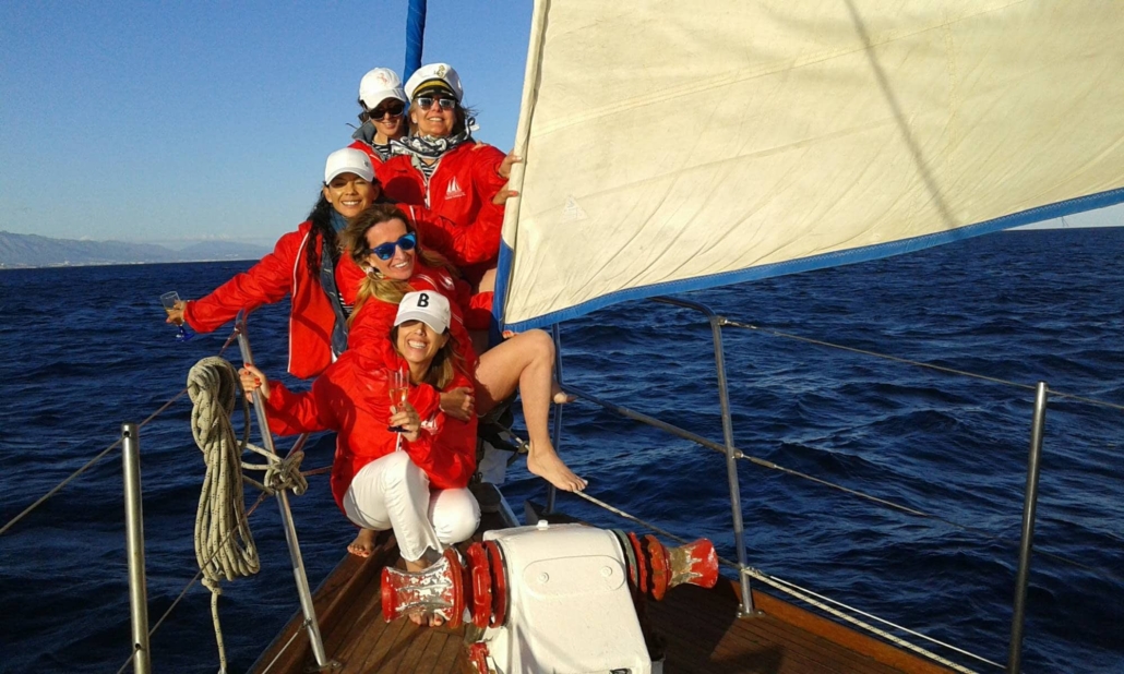 Actividades en velero para familias en Estepona.